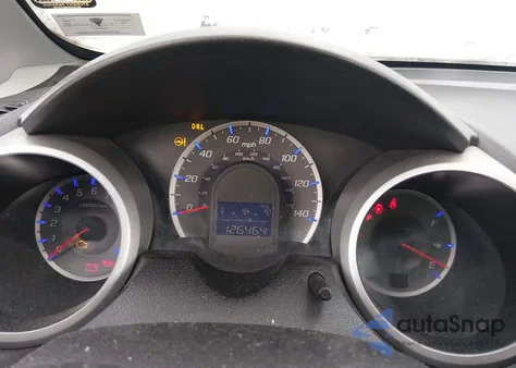 2011 Honda Fit Sport z USA, uszkodzony, nr VIN JHMGE8H58BC020284